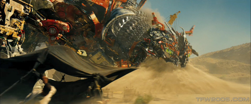 Illustration for article titled New Transformers 2 Trailer: Now In High-Res!